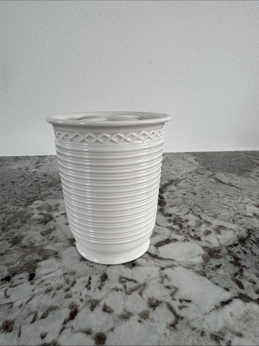 Martha Stewart Cream Ribbed Ceramic Toothbrush Holder